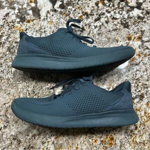 Kizik Lima Mens 11 Womens 12.5 Hands Free Slip On Sneakers Shoes